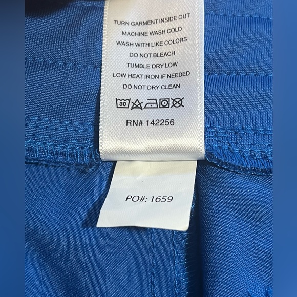 FIGS Zamora™ Jogger Scrub Pants Small. Royal blue. EUC - Picture 9 of 13